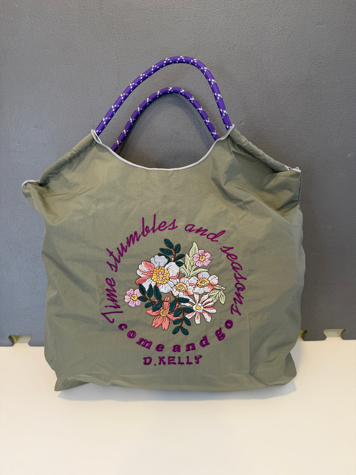 Tote Bag Flowers – Khaki